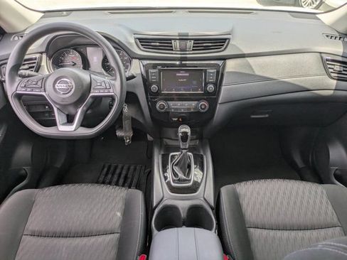 Used 2018 Nissan Rogue S FWD image 15