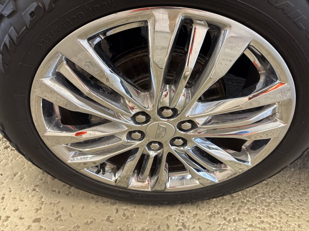Used 2017 Cadillac XT5 Platinum w/ Driver Assist Package AWD/4WD image 37