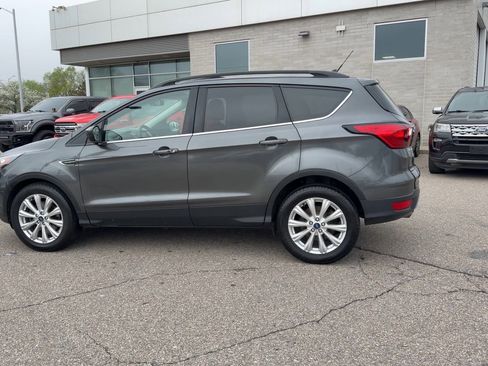 Used 2019 Ford Escape SEL AWD/4WD image 7