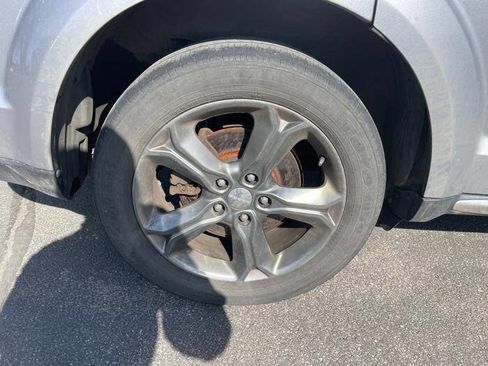 Used 2015 Dodge Journey Crossroad w/ Flexible Seating Group image 18