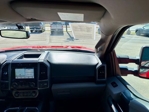 Used 2017 Ford F150 XLT w/ Equipment Group 302A Luxury image 16