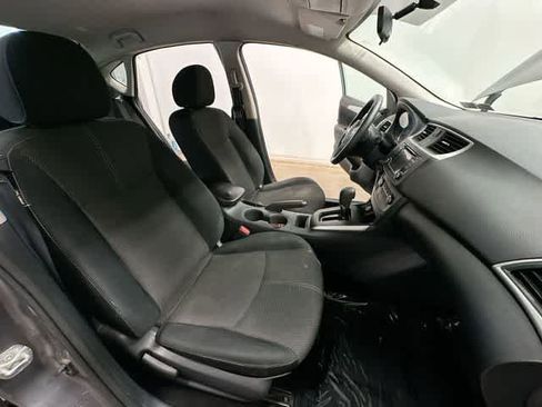 Used 2018 Nissan Sentra S FWD image 19