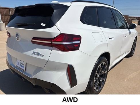 Used 2025 BMW X3 xDrive30i w/ M Sport Package AWD/4WD image 3