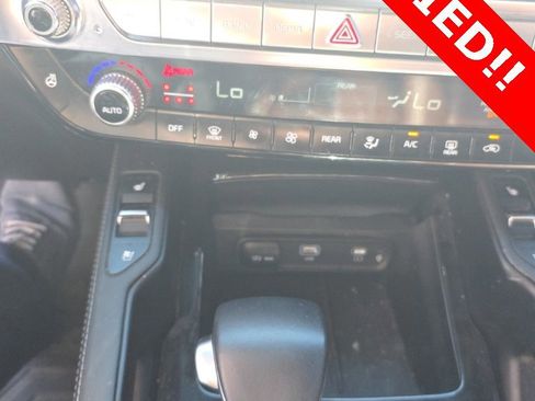 Used 2024 Kia Telluride SX Prestige image 9