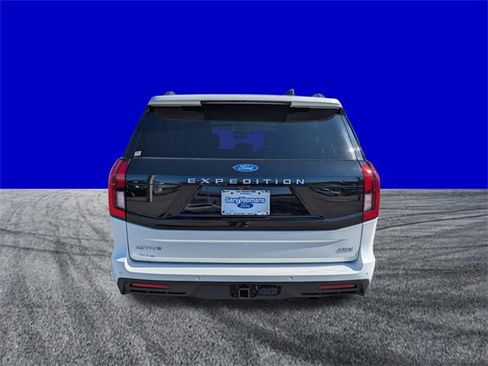 Certified 2025 Ford Expedition Max Active image 5