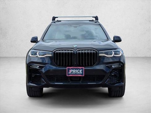 Used 2022 BMW X7 M50i AWD/4WD image 3