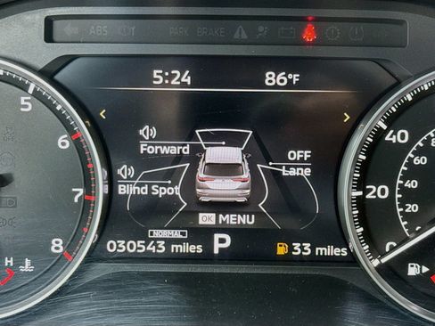 Used 2025 Mitsubishi Outlander SE FWD image 8
