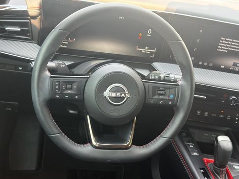Certified 2026 Nissan Kicks SR w/ Cold Weather Package FWD image 14