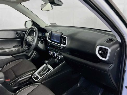 Certified 2026 Hyundai Venue SEL FWD image 27