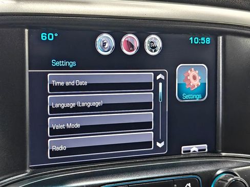 Used 2015 Chevrolet Silverado 1500 LTZ image 32