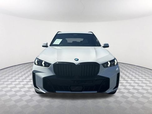 Used 2024 BMW X5 sDrive40i w/ M Sport Package RWD image 2