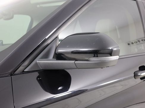 Used 2020 Ford Explorer Platinum w/ Premium Technology Package image 54