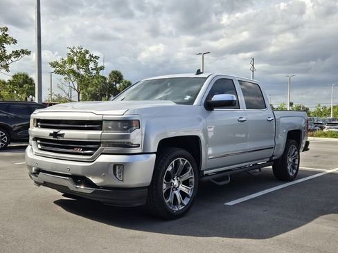 Used 2016 Chevrolet Silverado 1500 LTZ Z71 w/ LTZ Plus Package image 3