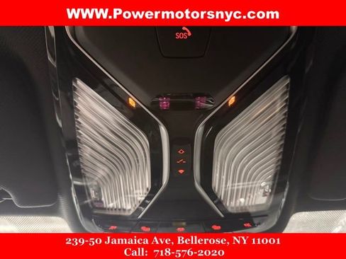 Used 2020 BMW 740i w/ M Sport Package image 29