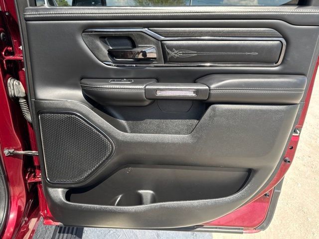 Used 2022 RAM 1500 Limited w/ Body Color Bumper Group AWD/4WD image 25