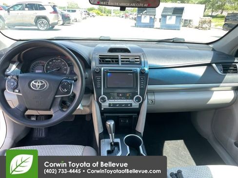 Used 2013 Toyota Camry LE FWD image 20