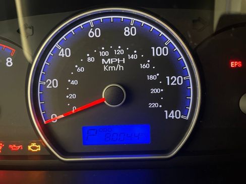 Used 2009 Hyundai Elantra GLS FWD image 5