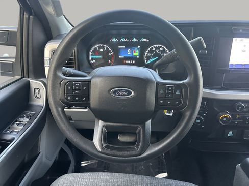 Used 2024 Ford F250 XLT image 14