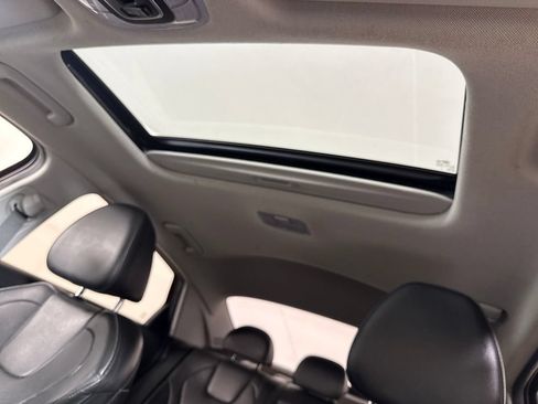Certified 2023 Hyundai Elantra Limited FWD image 23