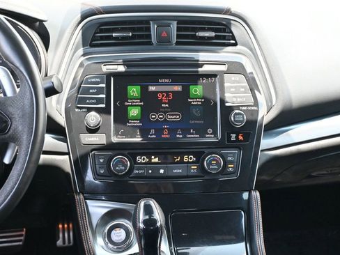 Used 2019 Nissan Maxima SR w/ Illumination Package image 10