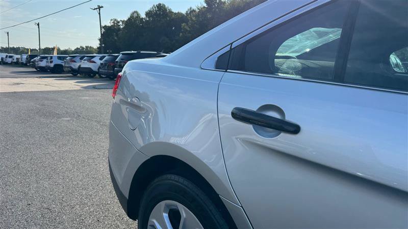 Used 2015 Ford Taurus Police Interceptor AWD image 22