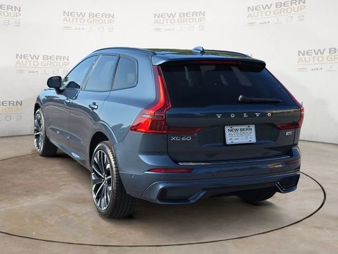 Used 2026 Volvo XC60 B5 Ultra w/ Protection Package Premier AWD/4WD image 3
