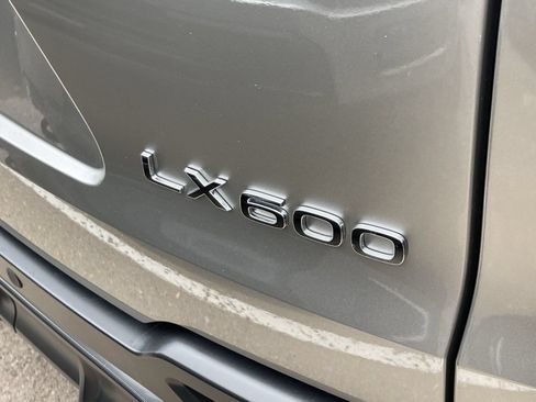 Used 2024 Lexus LX 600 F Sport AWD/4WD image 6