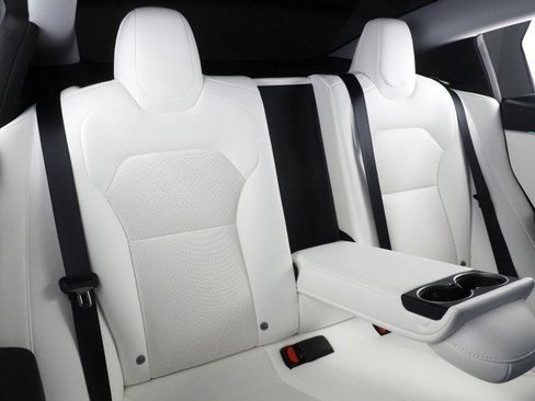 Used 2025 Tesla Model 3 Long Range image 18