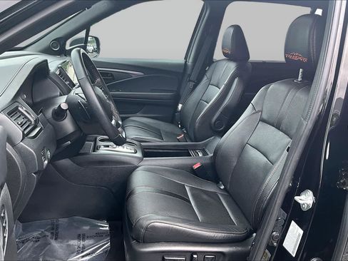 Used 2022 Honda Passport TrailSport image 8