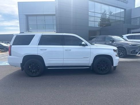 Used 2019 Chevrolet Tahoe Premier AWD/4WD image 2