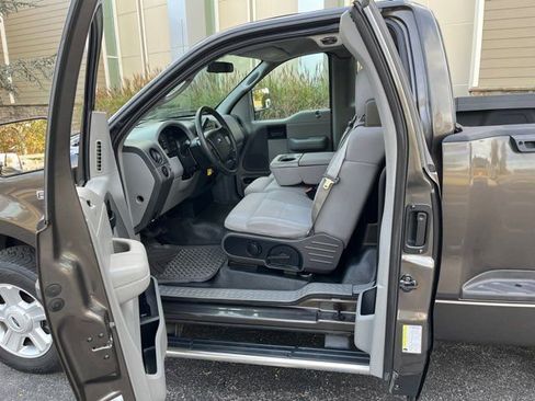 Used 2005 Ford F150 STX image 5