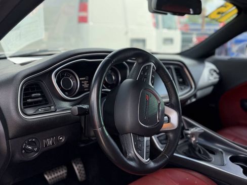 Used 2015 Dodge Challenger SXT Plus w/ Technology Group RWD image 13