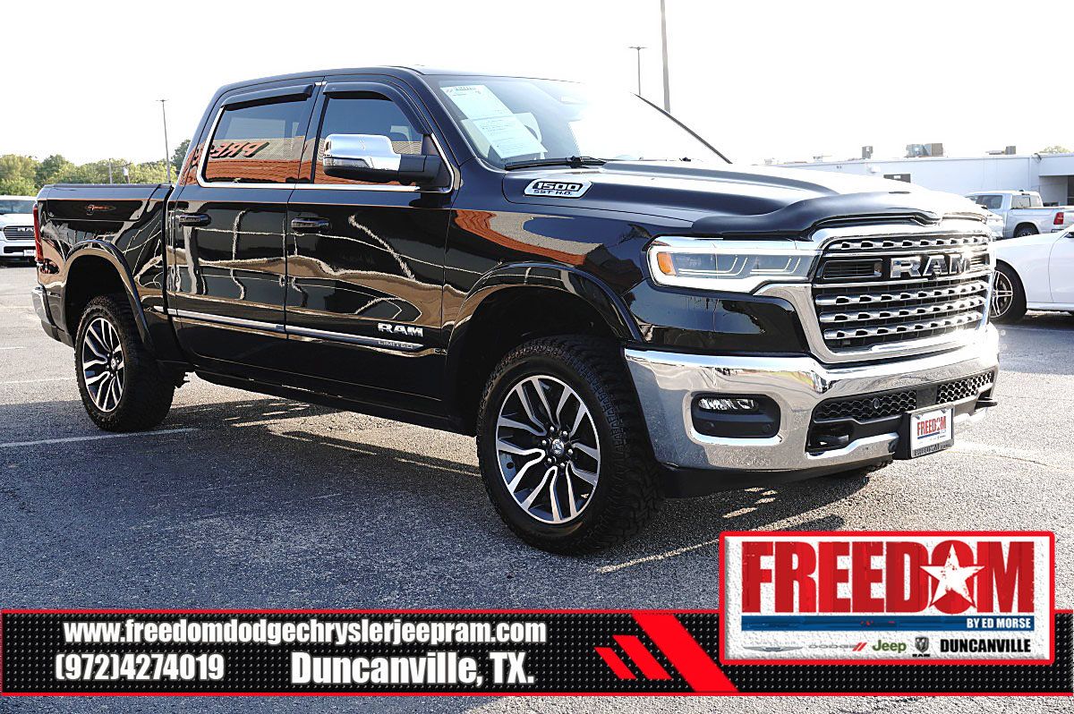 Used 2025 RAM 1500 Limited w/ Off Road Group AWD/4WD image 7