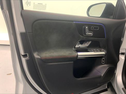 Certified 2023 Mercedes-Benz GLA 250 4MATIC image 19