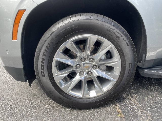 Certified 2025 Chevrolet Tahoe Premier AWD/4WD image 12