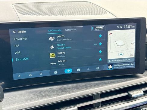 Used 2025 Hyundai Santa Fe Limited image 17