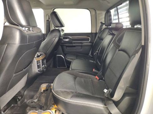 Used 2023 RAM 2500 Laramie AWD/4WD image 12