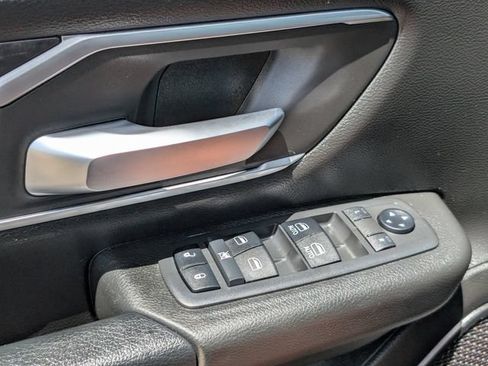 Used 2019 RAM 1500 Big Horn AWD/4WD image 23