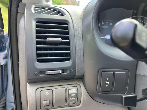 Used 2014 Kia Sedona EX w/ Luxury Package FWD image 11