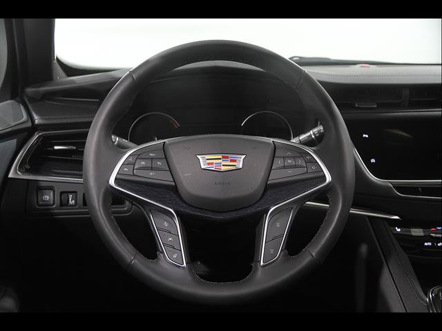 Used 2024 Cadillac XT5 Premium Luxury AWD/4WD image 7