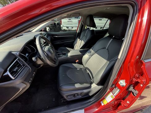 Used 2024 Toyota Camry SE FWD image 26