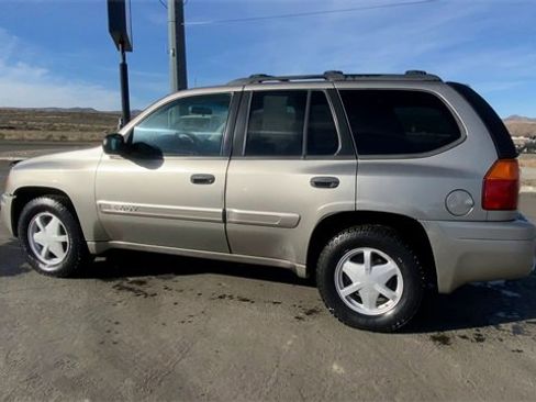 Used 2003 GMC Envoy SLE w/ Skid Plate Package image 6