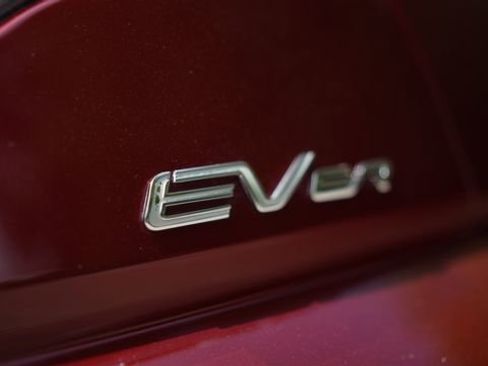 Used 2012 Fisker Karma EcoSport RWD image 10