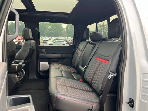 Used 2025 Ford F150 Lariat w/ Equipment Group 502A High AWD/4WD image 7