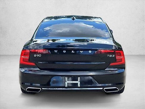 Used 2018 Volvo S90 T8 Inscription w/ Luxury Package AWD/4WD image 6