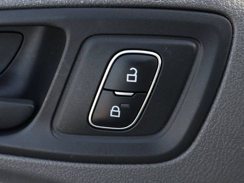 Used 2020 Ford Transit Connect XL FWD image 20