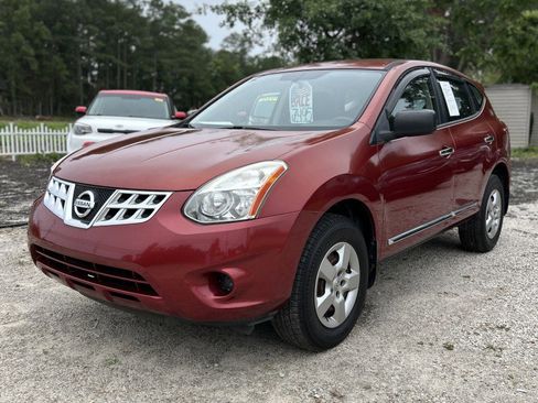 Used 2011 Nissan Rogue S FWD image 1