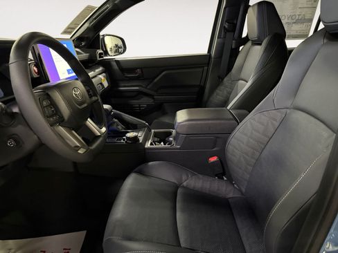 New 2026 Toyota 4Runner 4WD image 11