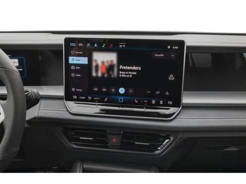 New 2026 Volkswagen Tiguan SE R-Line AWD/4WD image 9