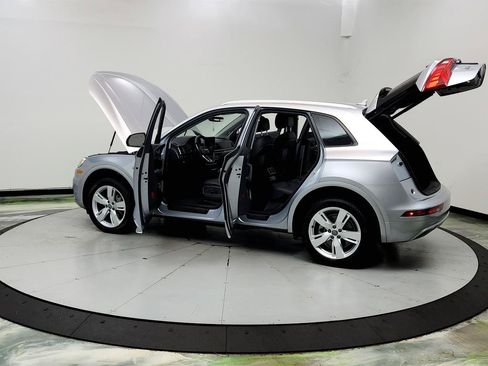 Used 2018 Audi Q5 2.0T Premium AWD/4WD image 12